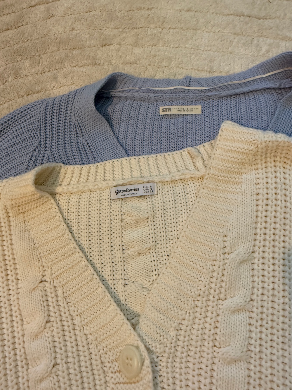 Bundle of 2-Cream Cable-Knit Button Cardigan Sweater -Light Blue Cable knit - Picture 5 of 11